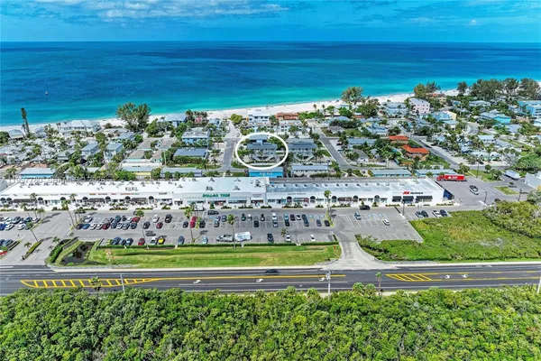 $585,000 | 3400 6th Avenue, Unit 6, Bradenton Beach, FL 34217