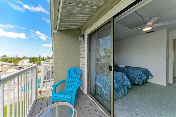 $585,000 | 3400 6th Avenue, Unit 6, Bradenton Beach, FL 34217