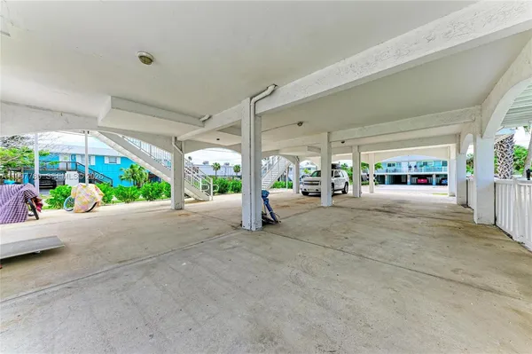 $585,000 | 3400 6th Avenue, Unit 6, Bradenton Beach, FL 34217
