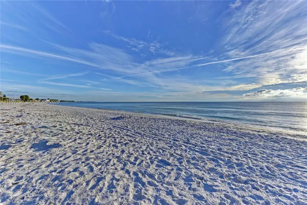 $585,000 | 3400 6th Avenue, Unit 6, Bradenton Beach, FL 34217