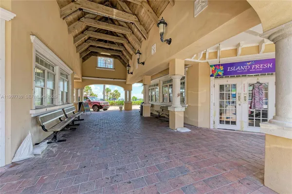 $585,000 | 3400 6th Avenue, Unit 6, Bradenton Beach, FL 34217
