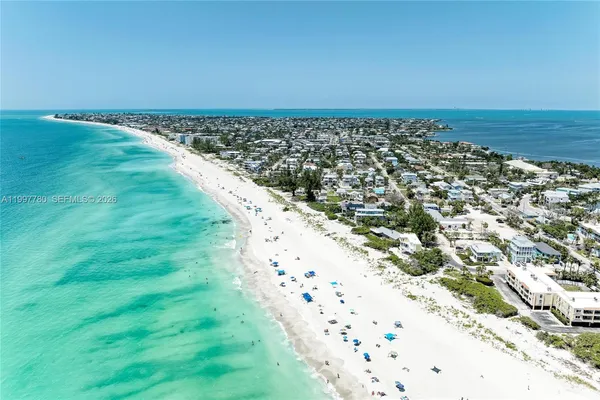 $585,000 | 3400 6th Avenue, Unit 6, Bradenton Beach, FL 34217