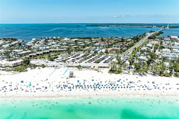 $585,000 | 3400 6th Avenue, Unit 6, Bradenton Beach, FL 34217
