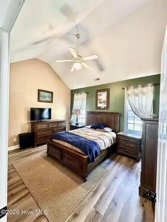 $2,400 | 425 North Belvedere Drive, Hampstead, NC 28443