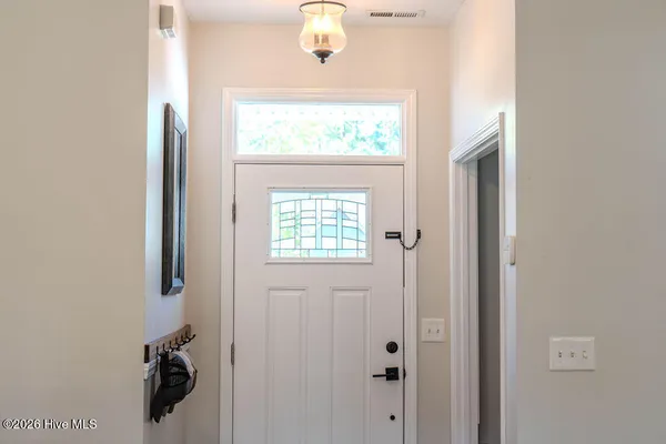 $2,400 | 425 North Belvedere Drive, Hampstead, NC 28443