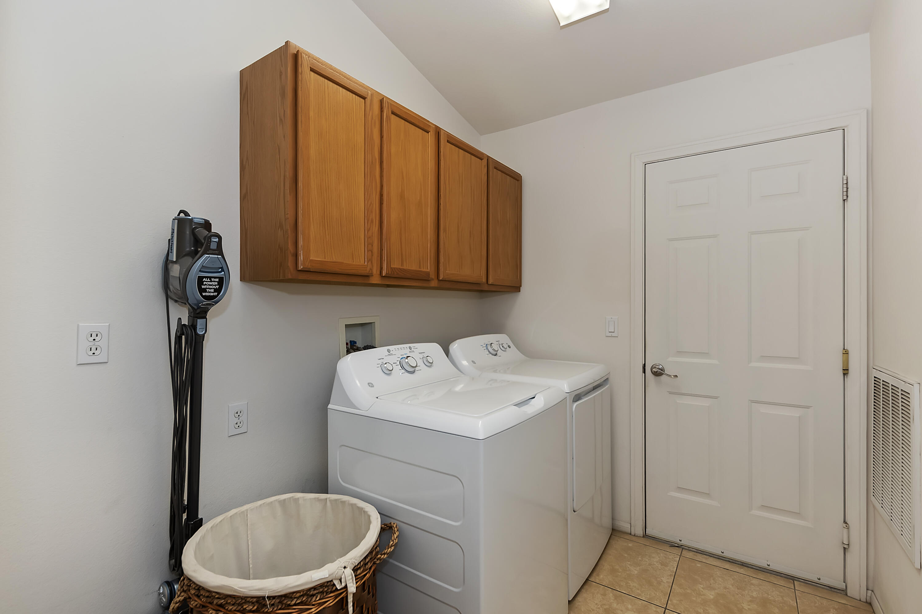 68945 Minerva Road Cathedral City, CA 92234 - Photo 32 of 42 a bathroom with a sink a toilet and vanity