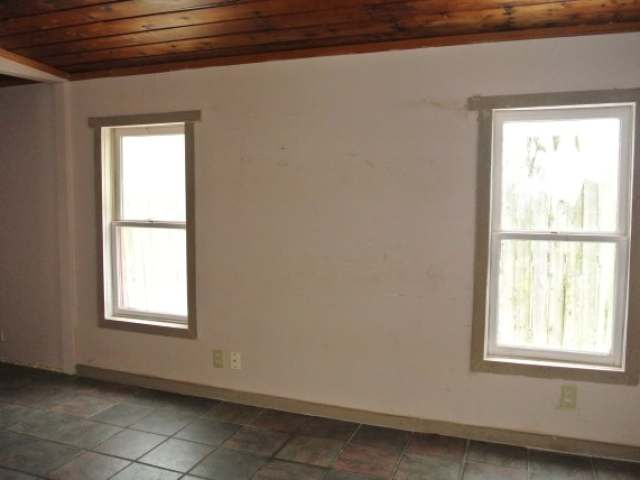 317 West Timber Drive Rhinelander, WI 54501 - Photo 11 of 20 Gallery Image 11