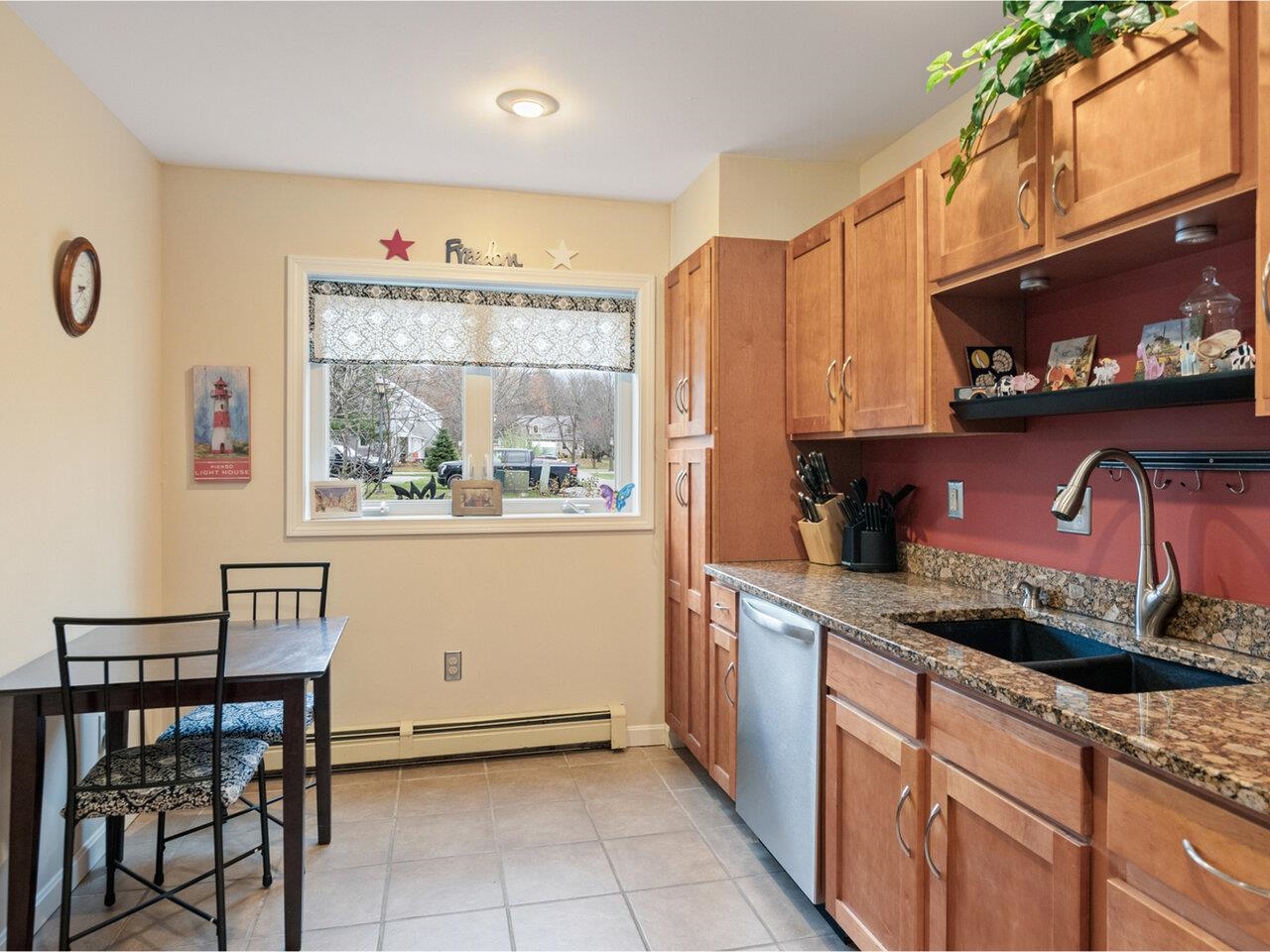 53 Cumberland Road, Unit 9 Burlington, VT 05408 - Photo 35 of 38 Gallery Image 35