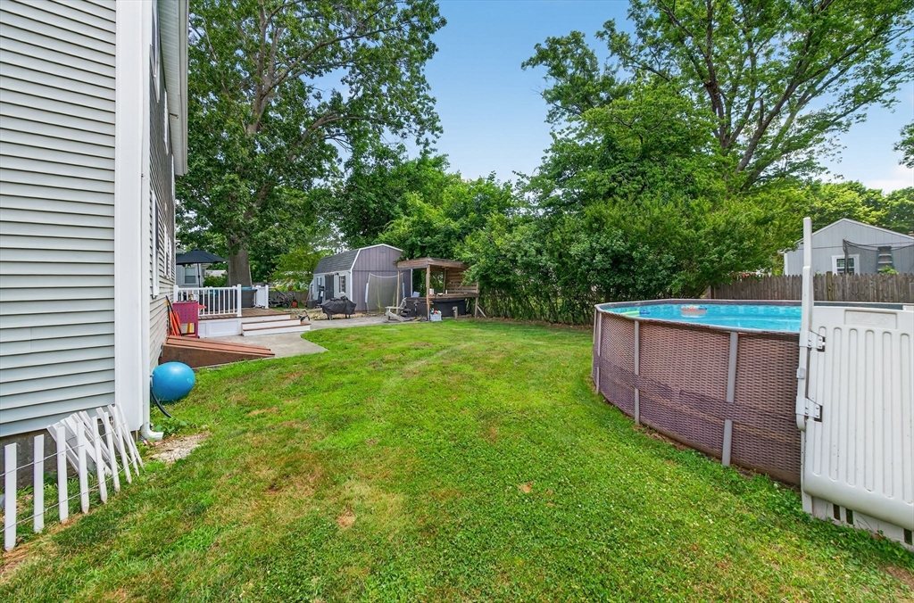 29 Edgemere Drive Seekonk, MA 02771 - Photo 24 of 27