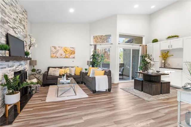 $499,999 | 12 Willowcrest Lane, Pomona, CA 91766