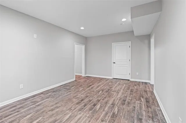 a view of a backyard of the house