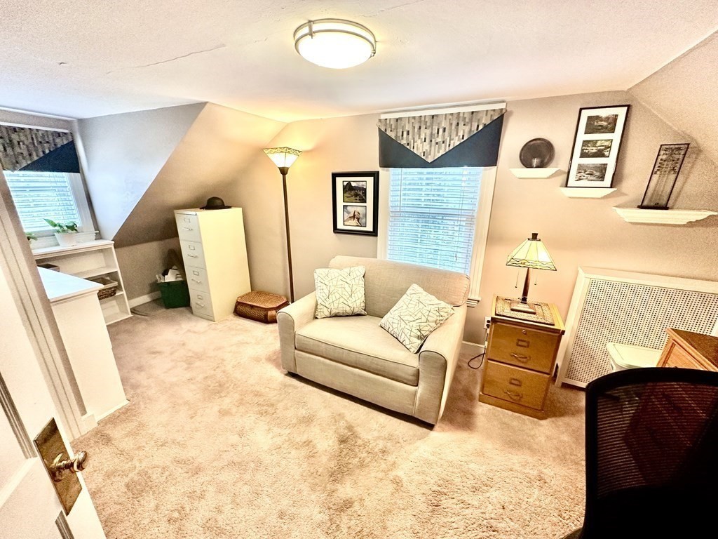 152 Coolidge Road Worcester, MA 01602 - Photo 17 of 26 Gallery Image 17