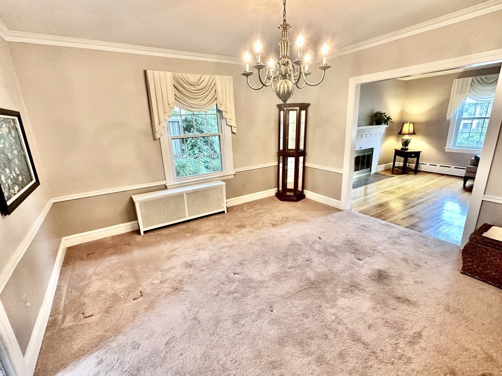 152 Coolidge Road Worcester, MA 01602 - Photo 9 of 26 Gallery Image 9