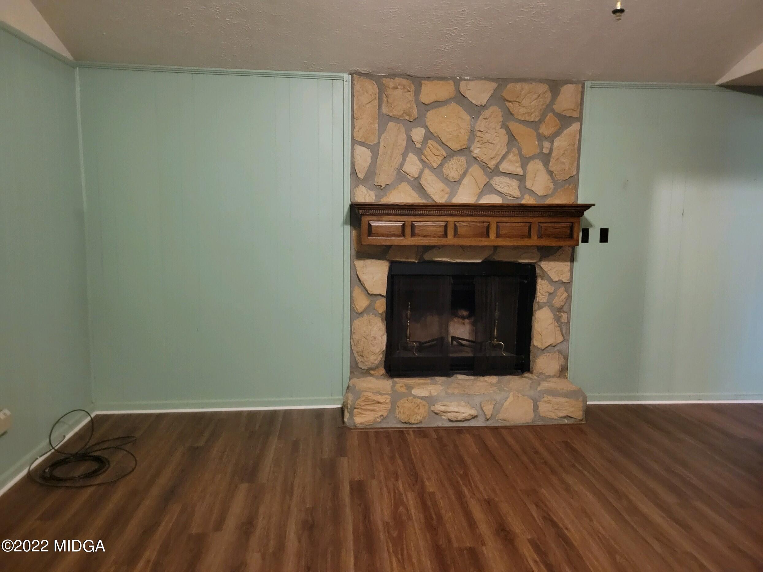 312 Tumbleweed Circle Centerville, GA 31028 - Photo 2 of 12 20220828_160556