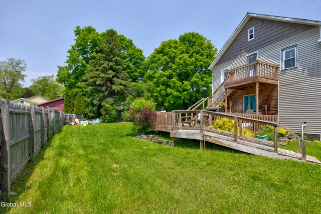 $169,900 | 985 Murray Road, Greenfield, NY 12850