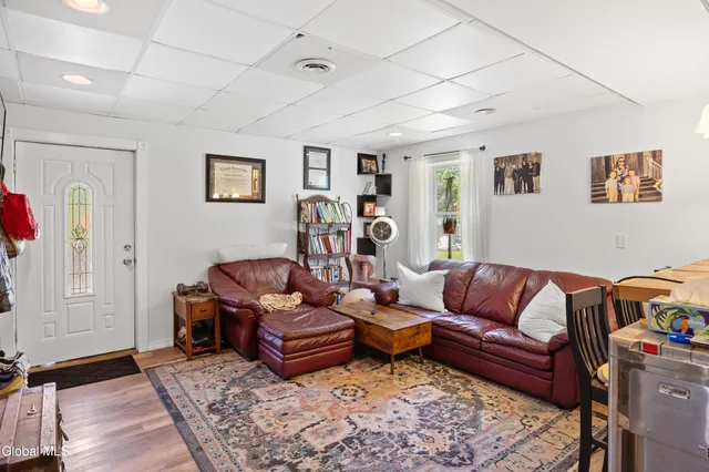 $169,900 | 985 Murray Road, Greenfield, NY 12850