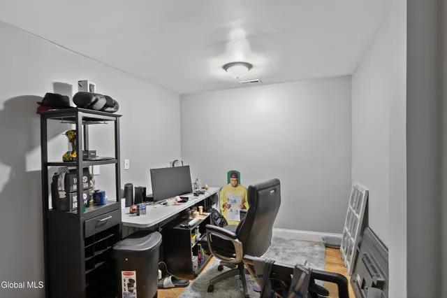 $169,900 | 985 Murray Road, Greenfield, NY 12850