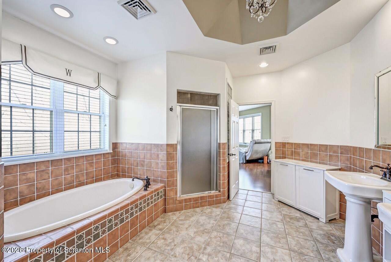 272 Windsor Way Moscow, PA 18444 - Photo 64 of 145 272 Windsor Way 065 Large