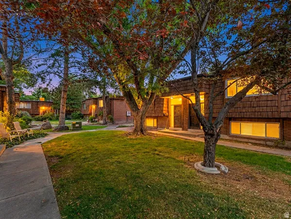 $315,000 | 722 East 3700th S Salt Lake South, Unit 12, Salt Lake City, UT 84106