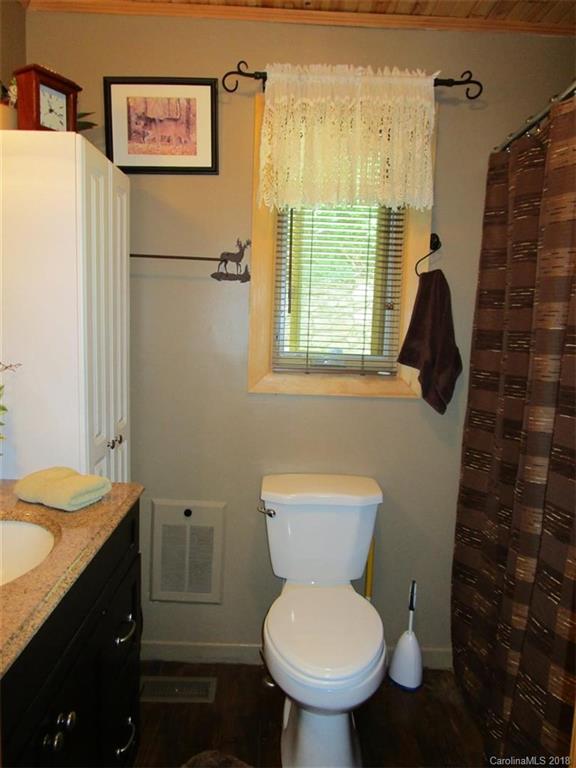 197 Gardenside Road, Unit 15 Mars Hill, NC 28754 - Photo 11 of 32 Gallery Image 11