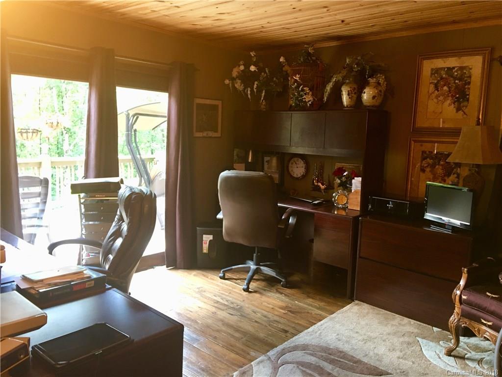 197 Gardenside Road, Unit 15 Mars Hill, NC 28754 - Photo 13 of 32 Gallery Image 13