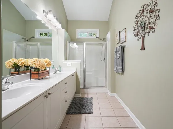 $320,000 | 3704 Abbott Court Southwest, Unit 10, Powder Springs, GA 30127