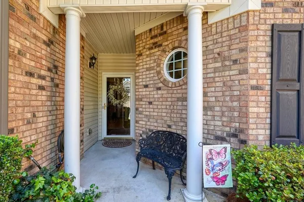 $320,000 | 3704 Abbott Court Southwest, Unit 10, Powder Springs, GA 30127