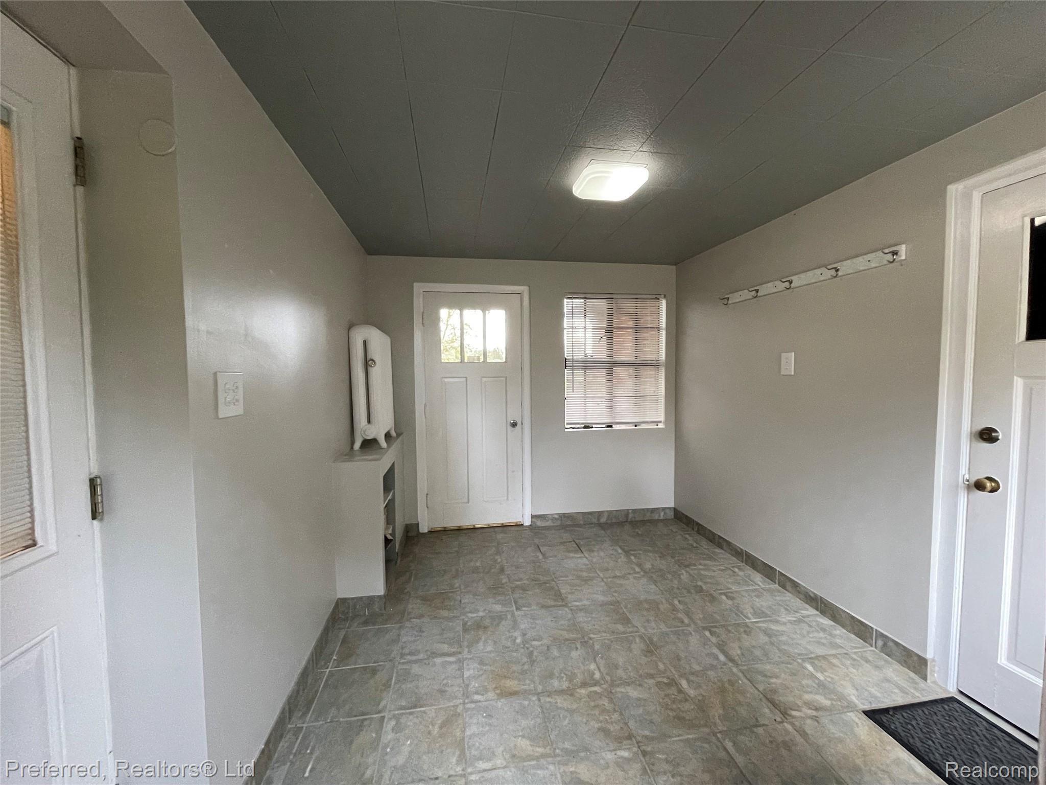 30200 Joy Road Livonia, MI 48150 - Photo 28 of 30 tempImageq7id3B.jpg