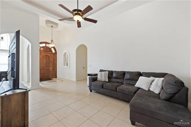 $267,500 | 1909 North Gumwood Street, Pharr, TX 78577