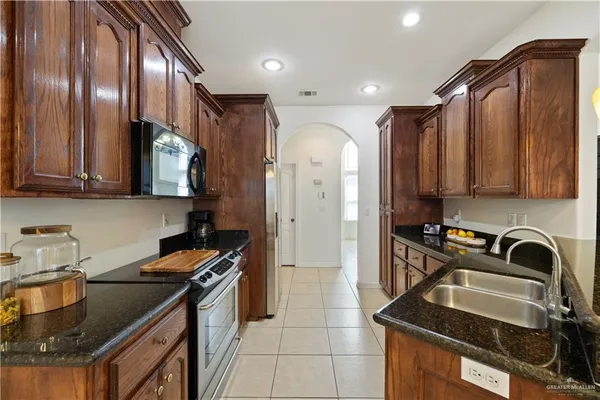 $256,000 | 1909 North Gumwood Street, Pharr, TX 78577