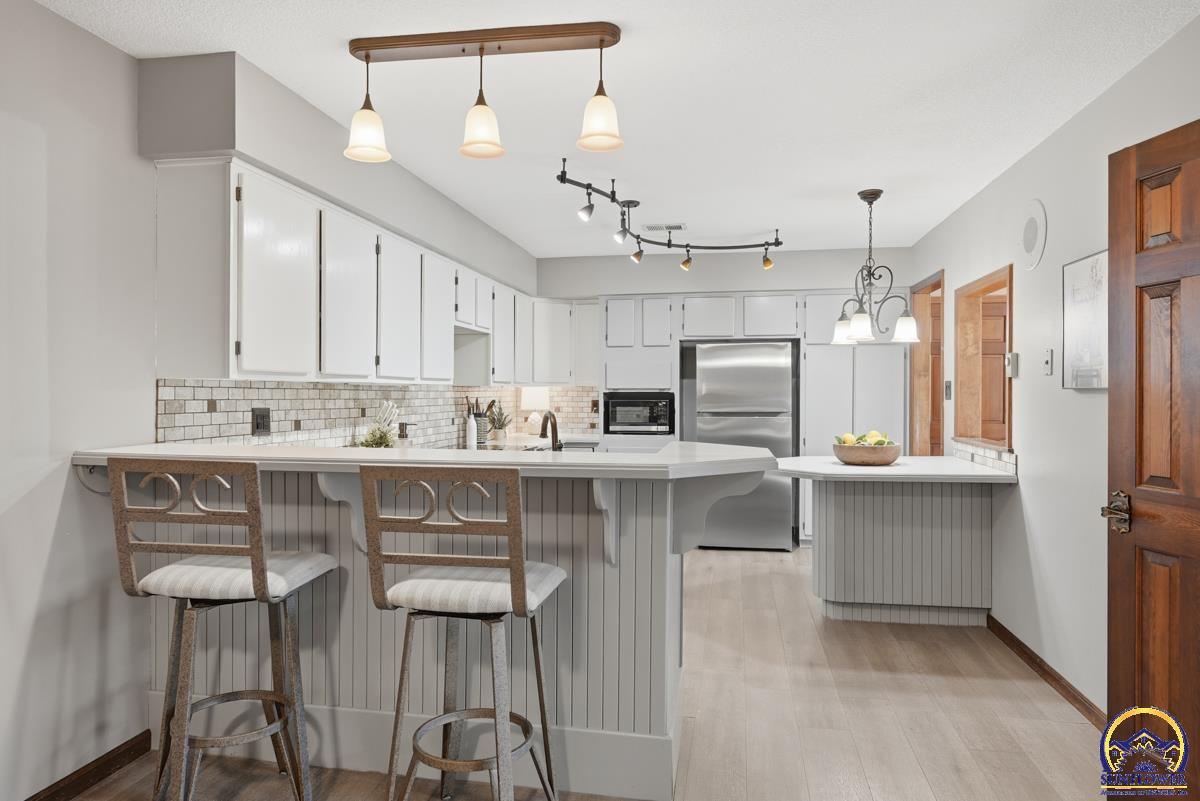 7600 Southwest Oxfordshire Road Topeka, KS 66614 - Photo 12 of 48