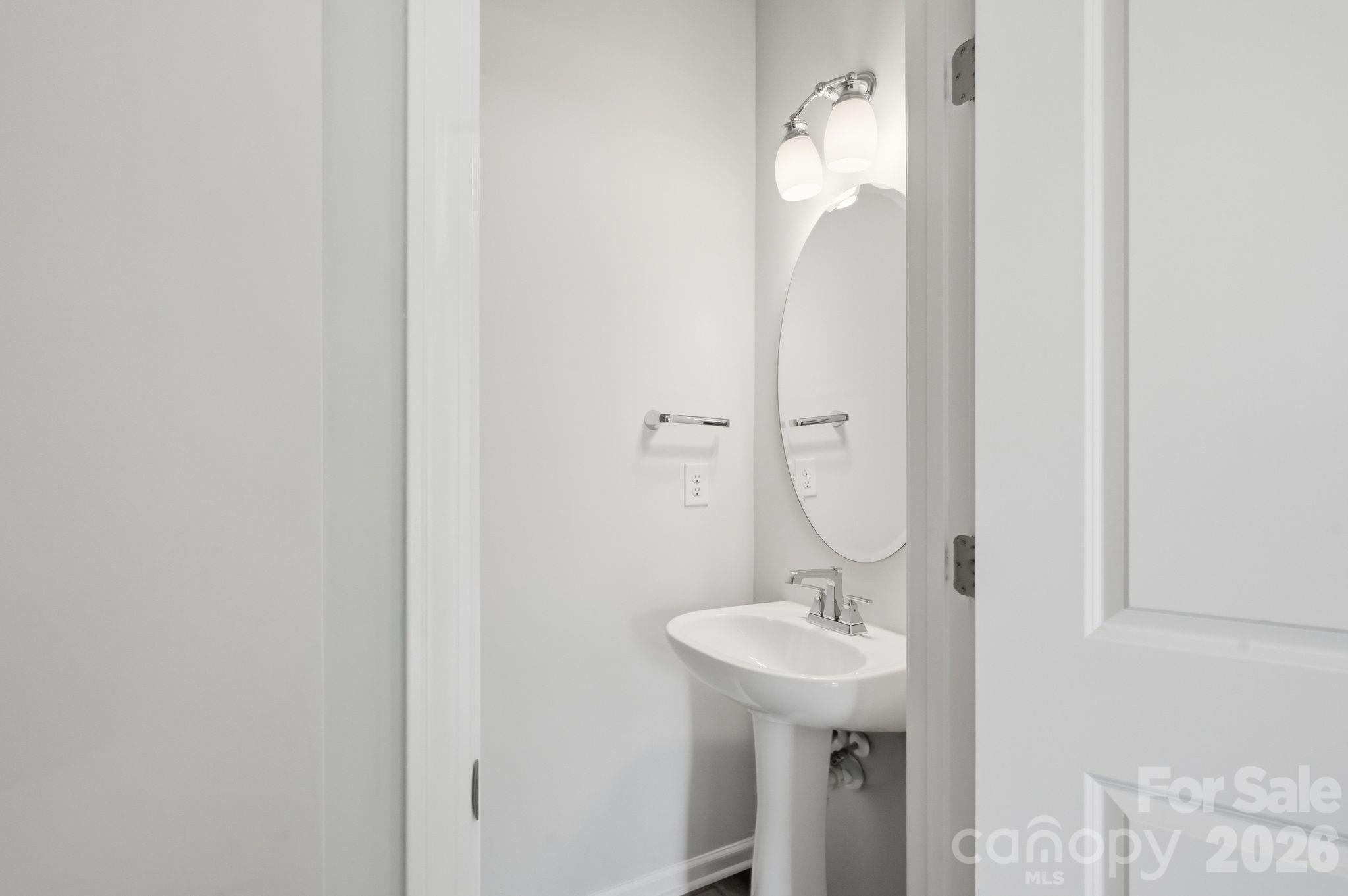 1450 Winding Stream Road Charlotte, NC 28206 - Photo 12 of 31