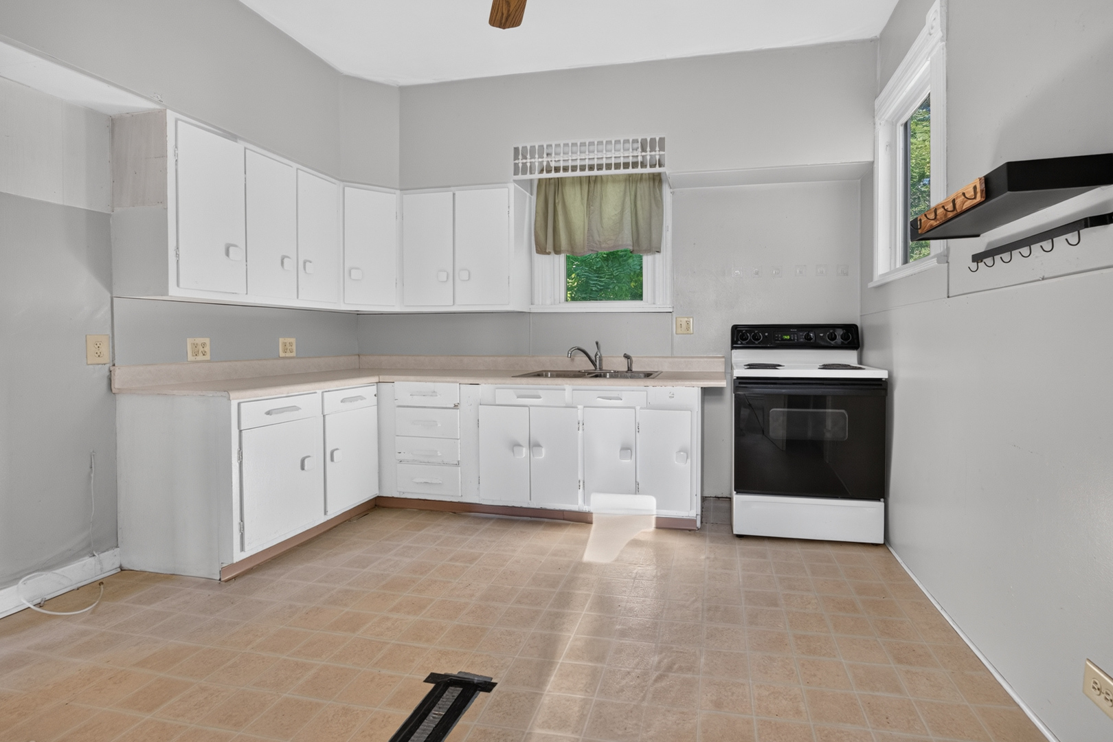 306 East Locust Street Normal, IL 61761 - Photo 19 of 29