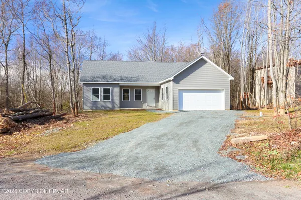 $360,000 | 102 Eagle View, Long Pond, PA 18334