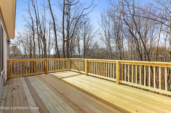 $360,000 | 102 Eagle View, Long Pond, PA 18334