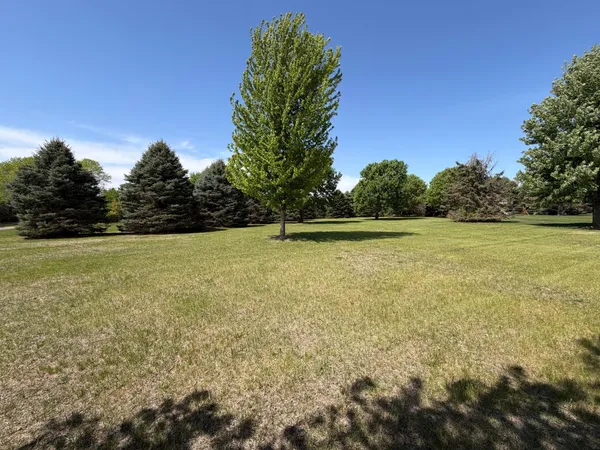 $49,900 | Tbd Bay Oaks Drive, Albert Lea, MN 56007