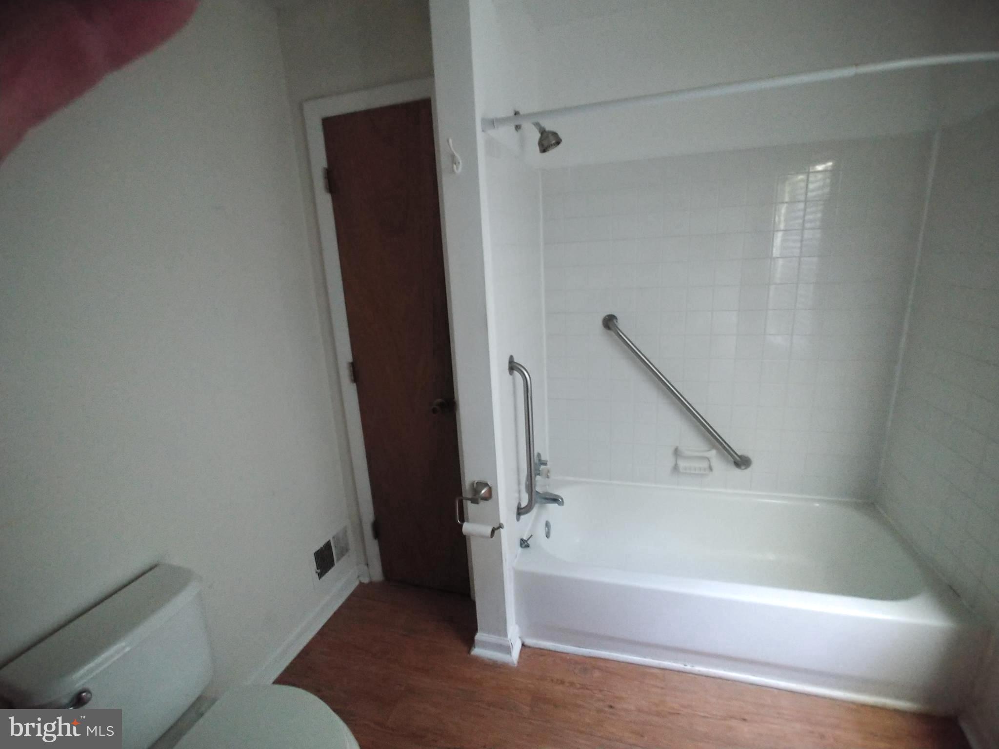 18820 Chandlee Mill Road Sandy Spring, MD 20860 - Photo 10 of 13 Bath