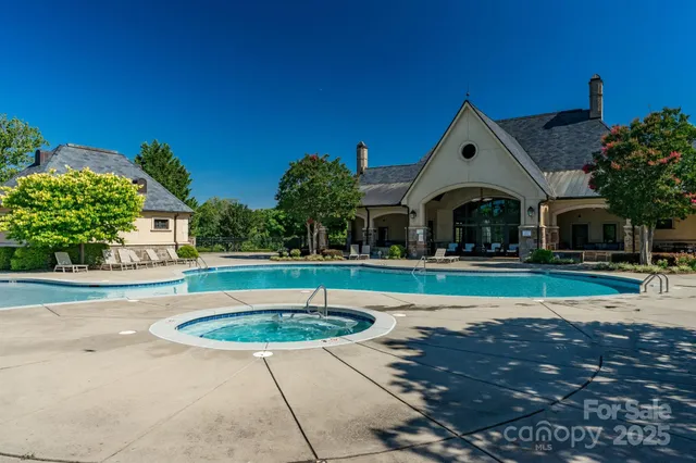 $195,000 | 5040 Hermitage Court, Unit 210, Belmont, NC 28012