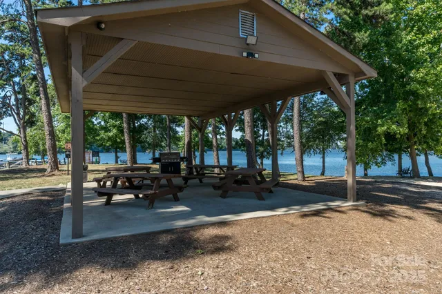 $195,000 | 5040 Hermitage Court, Unit 210, Belmont, NC 28012