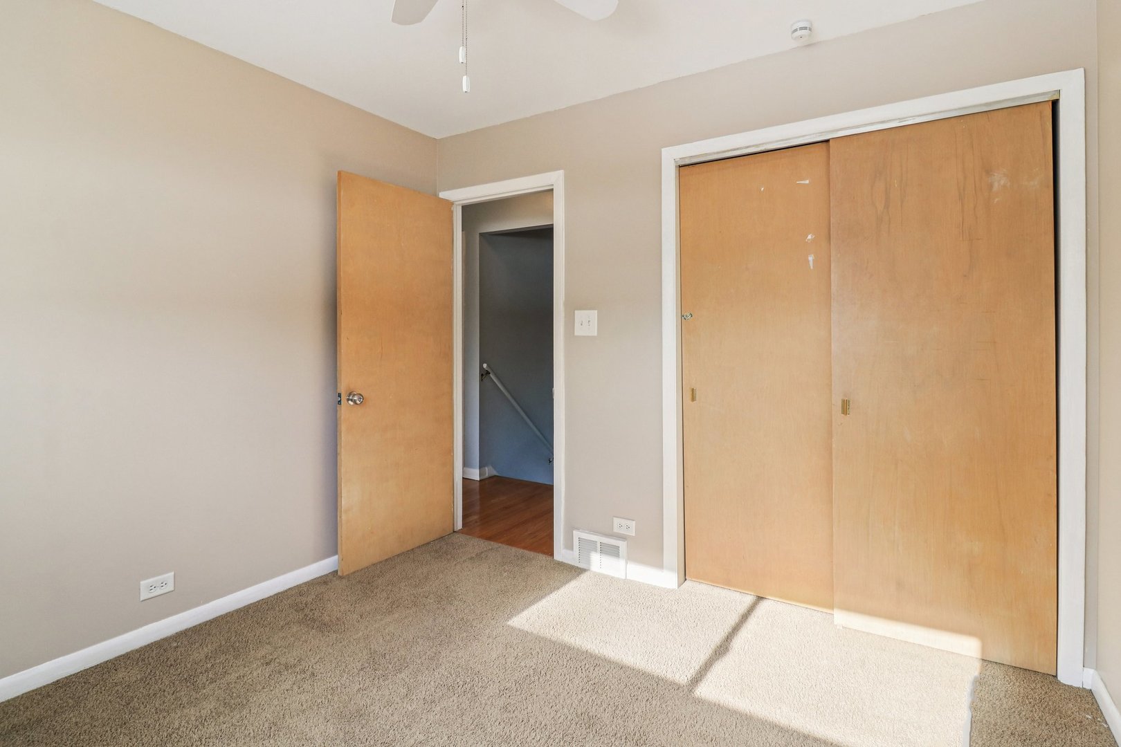 2931 Greenleaf Avenue Wilmette, IL 60091 - Photo 23 of 44 a view of a room with an empty space