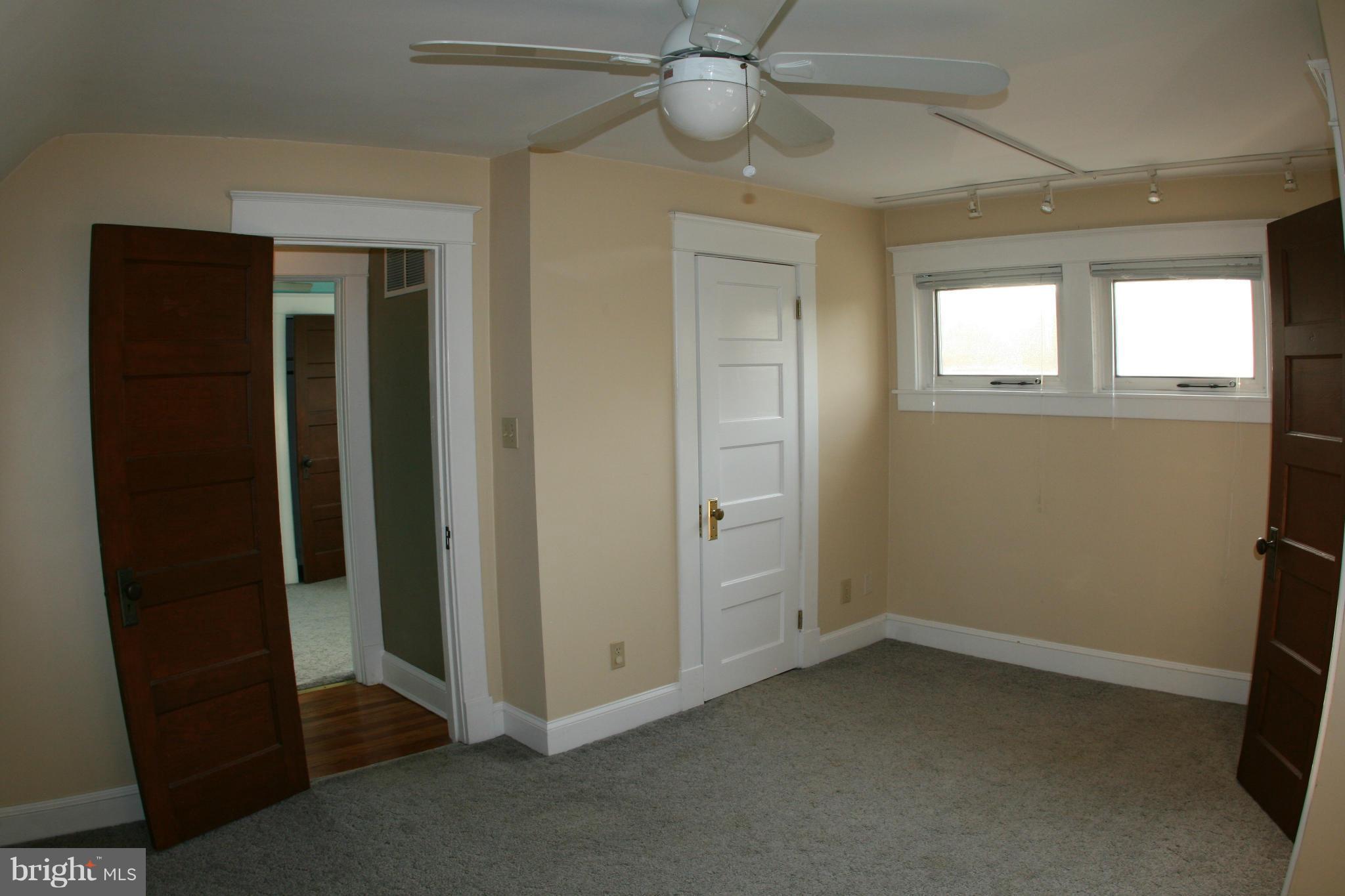 23 Edmondson Ridge Road Catonsville, MD 21228 - Photo 13 of 18 a view of empty room with ceiling fan