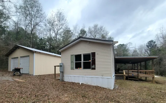 a view of a white house