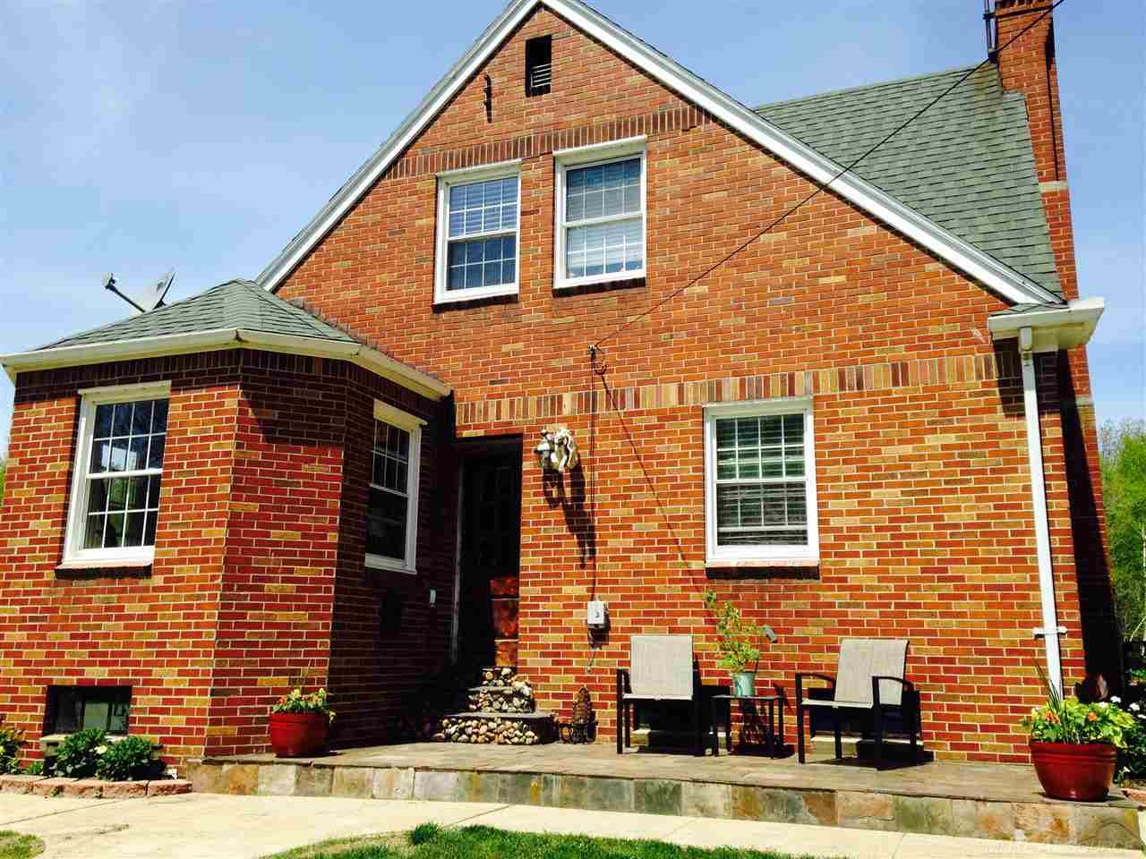 4590 Lakeshore Road Lexington, MI 48450 - Photo 3 of 30