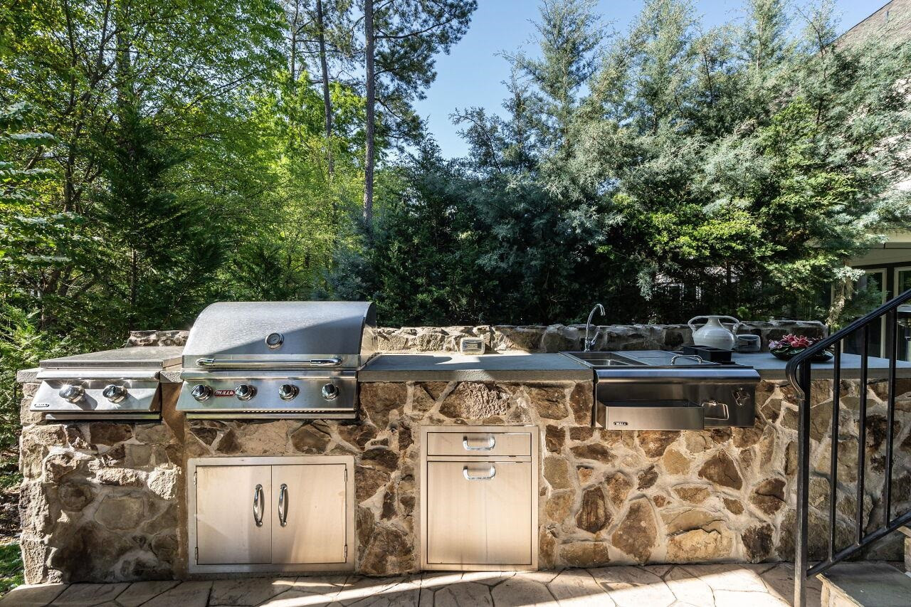 3706 Rolston Drive Raleigh, NC 27609 - Photo 40 of 46 Photo 40