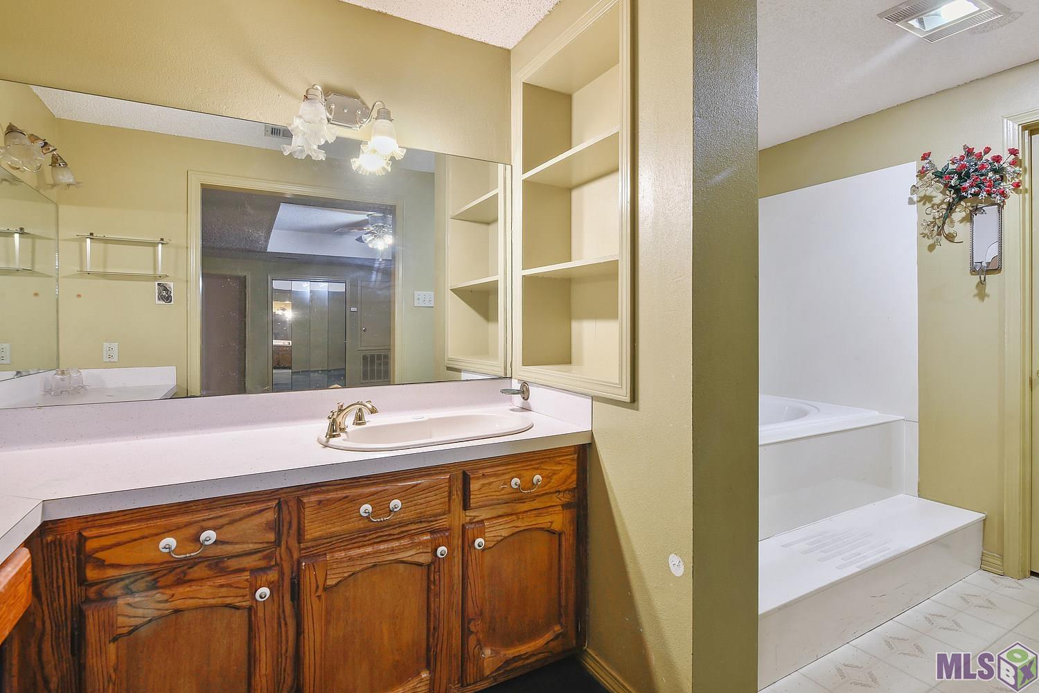 4032 Main Street Addis, LA 70710 - Photo 9 of 12 Gallery Image 9