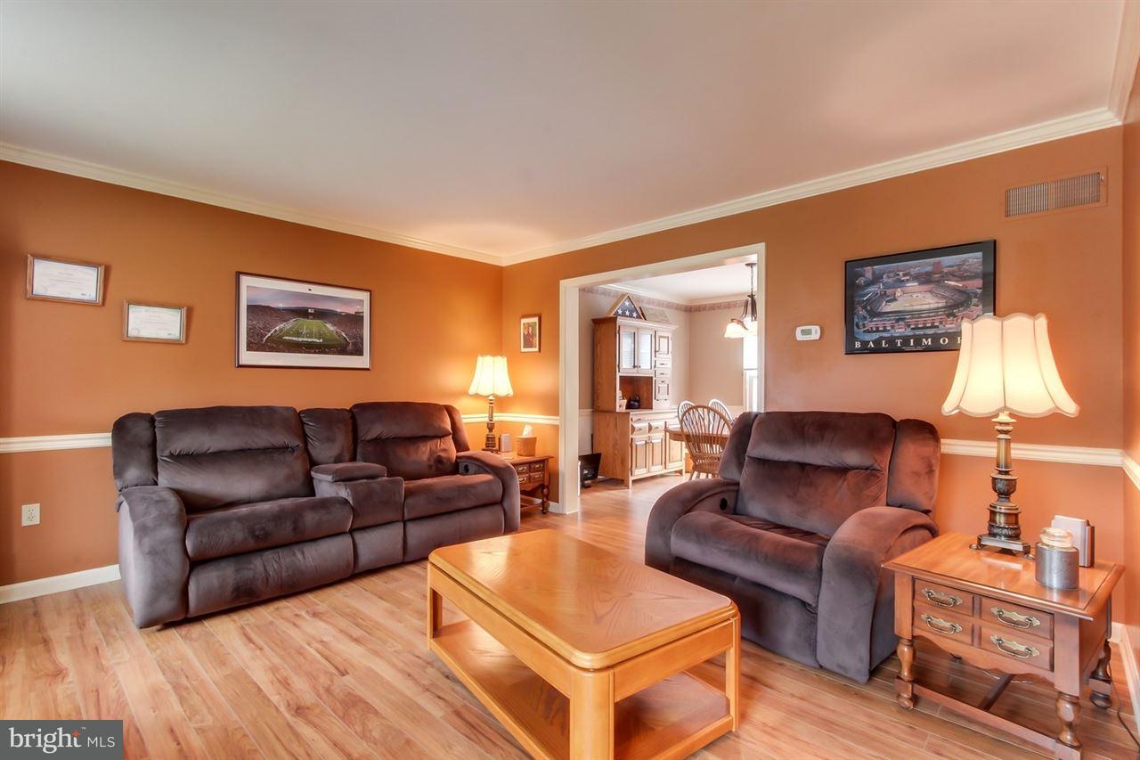 2957 Ridings Way York, PA 17408 - Photo 2 of 32 Gallery Image 2