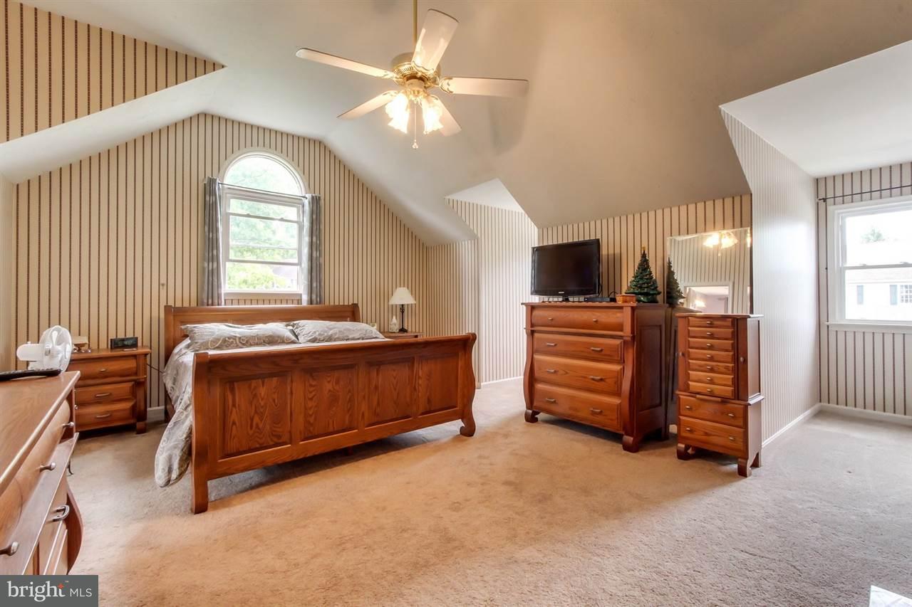 2957 Ridings Way York, PA 17408 - Photo 12 of 32 Gallery Image 12