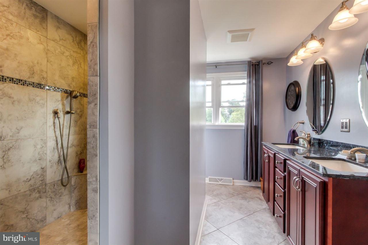 2957 Ridings Way York, PA 17408 - Photo 14 of 32 Gallery Image 14
