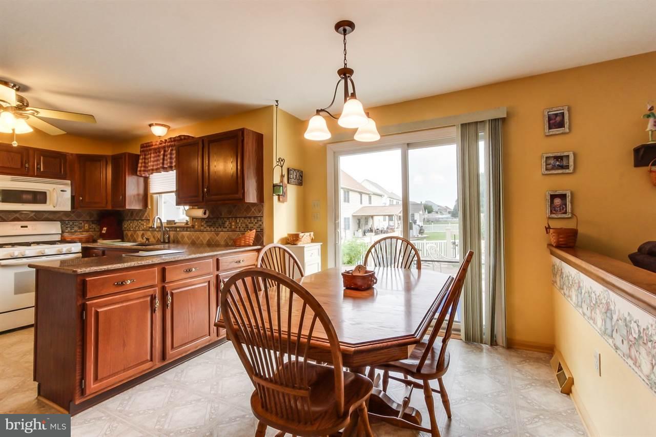 2957 Ridings Way York, PA 17408 - Photo 9 of 32 Gallery Image 9