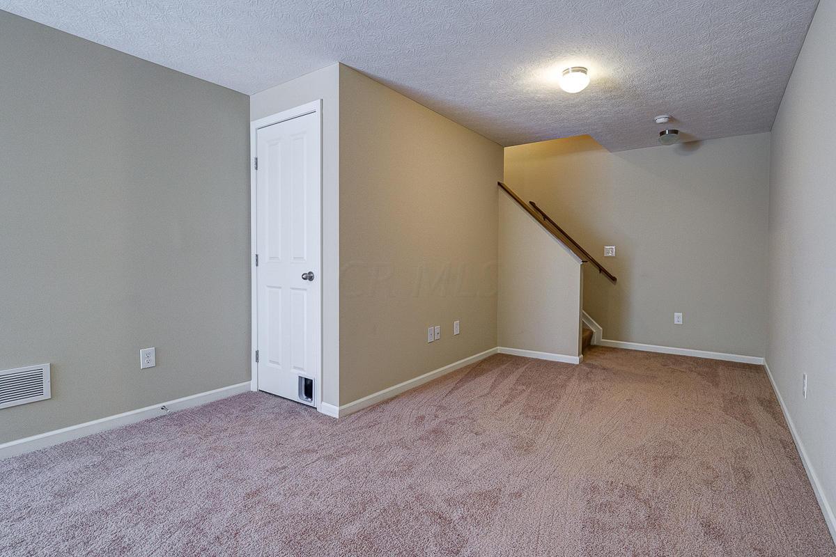 8339 Bruntsfield Road Columbus, OH 43235 - Photo 11 of 26 Gallery Image 11